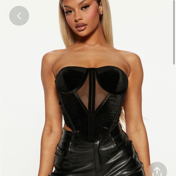 Fashion Nova: Velvet Bustier Top - Picture 1 of 4